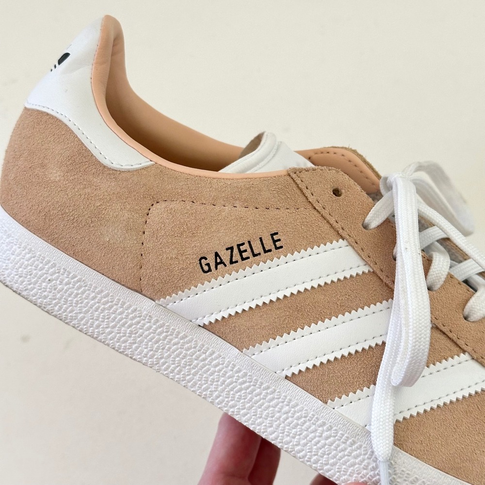 Adidas Gazelle Womens Sneakers Size 10 Suede Low Top Shoes Blush White Casual - Picture 11 of 11